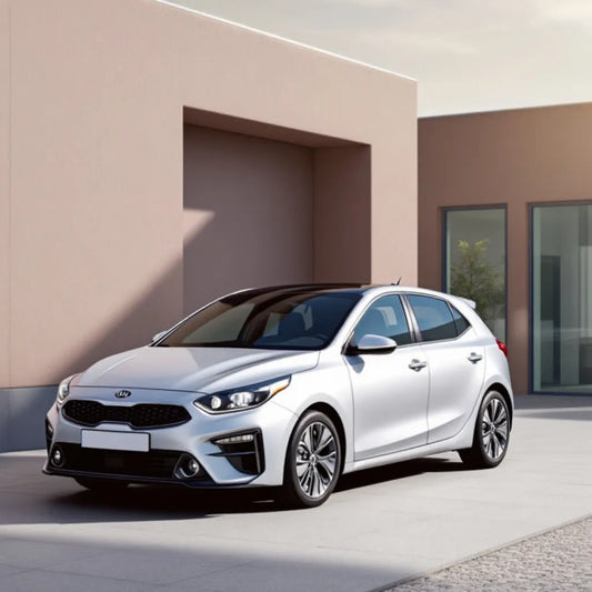 Kia Ceed Essence 1.4 T-GDi vue latérale en extérieur
