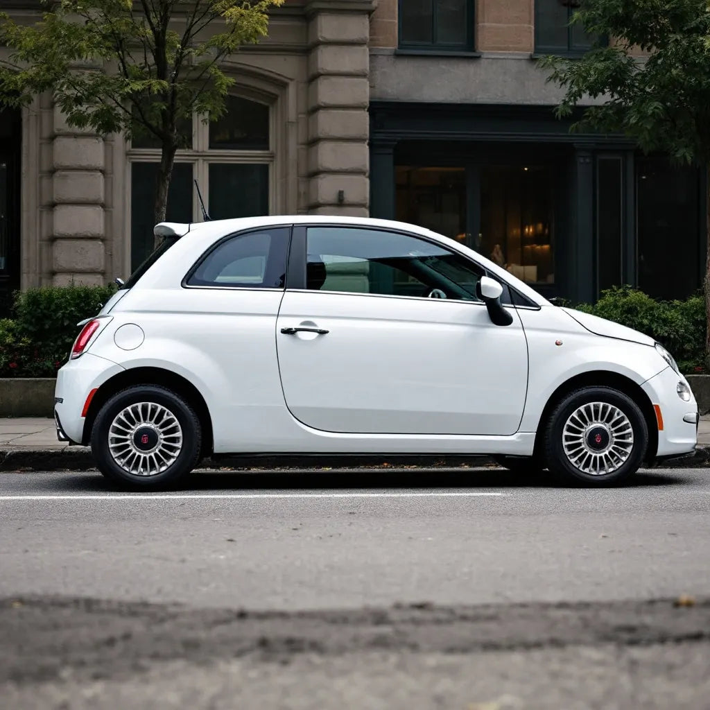 Fiat 500 Essence 1.2 in city street